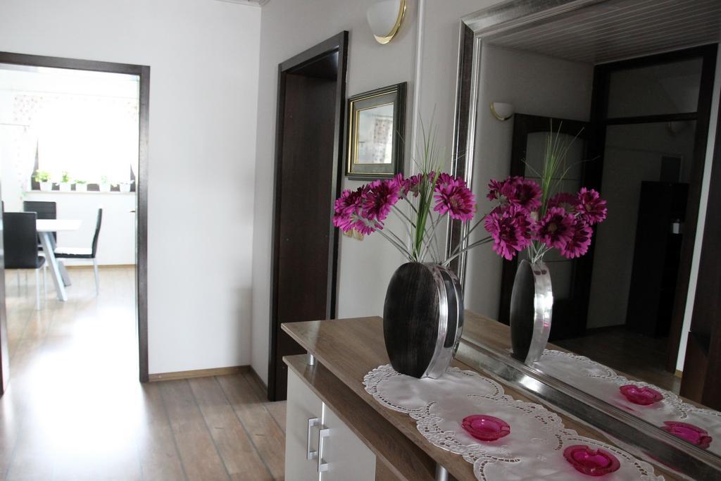 Lake House Apartment Медводе Екстериор снимка