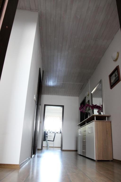 Lake House Apartment Медводе Екстериор снимка